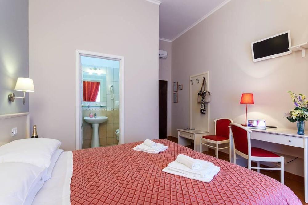 Ottaviano Guest House Roma Exterior foto