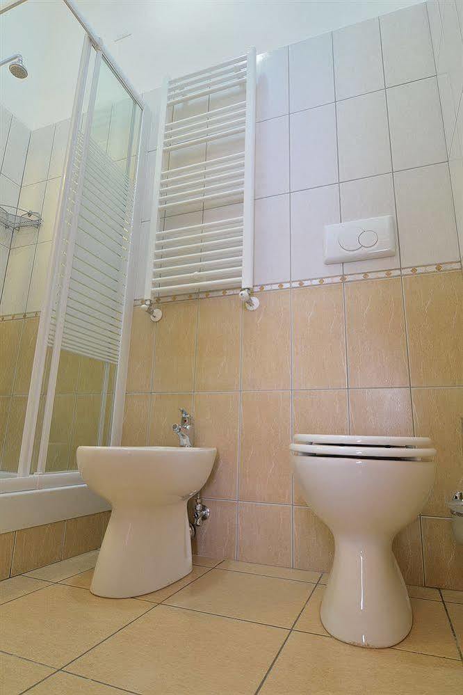 Ottaviano Guest House Roma Exterior foto